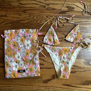 TRIANGL Swimwear Floral Bikini Swimsuit Set, Size Medium